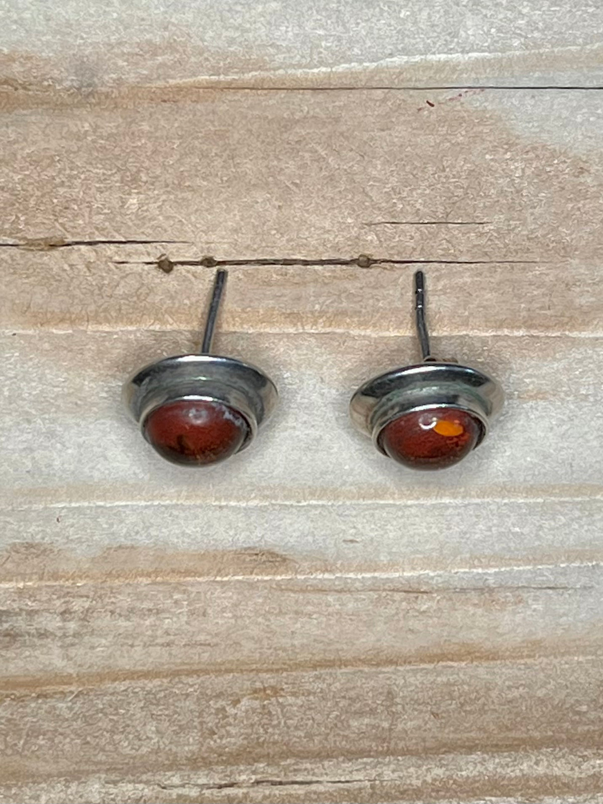 Small Circle Amber 925 Sterling Silver Stud Earrings