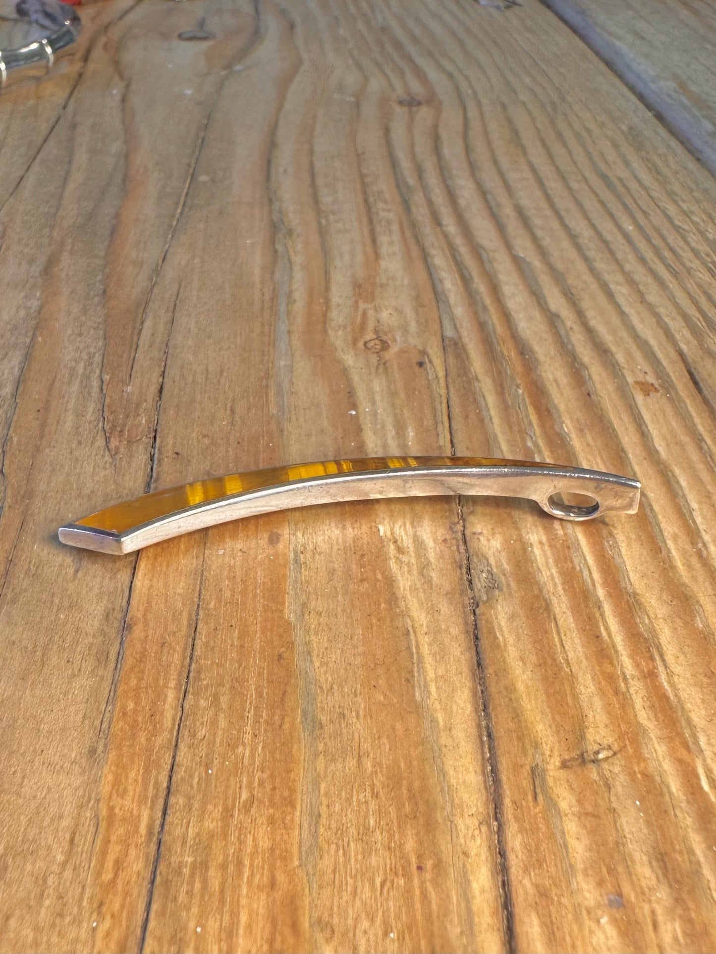 Abstract Tigers Eye Curved 925 Sterling Silver Pendant