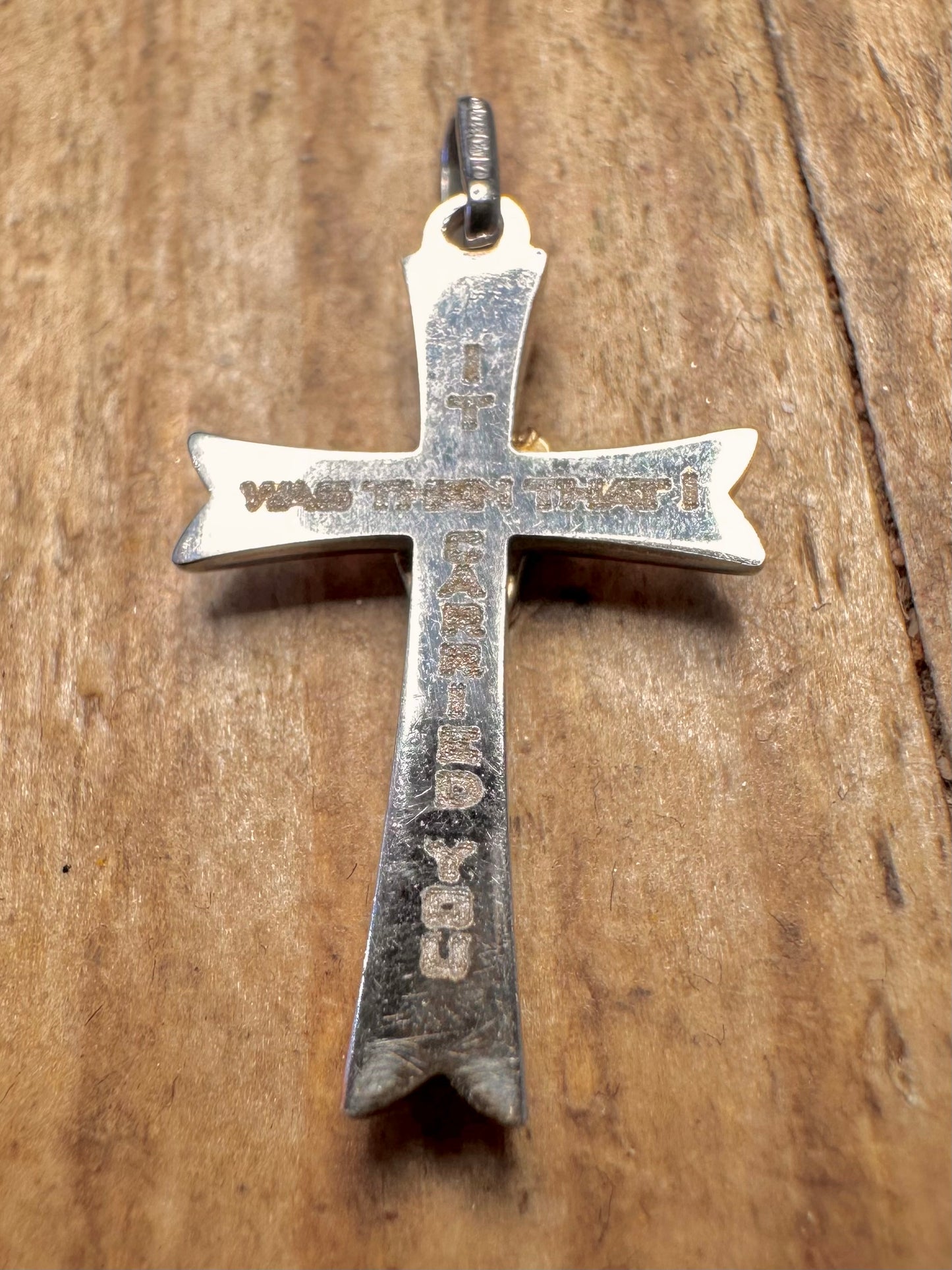 9 Karat Weiß- und Gelbgold Kruzifix Kreuz Füße Anhänger