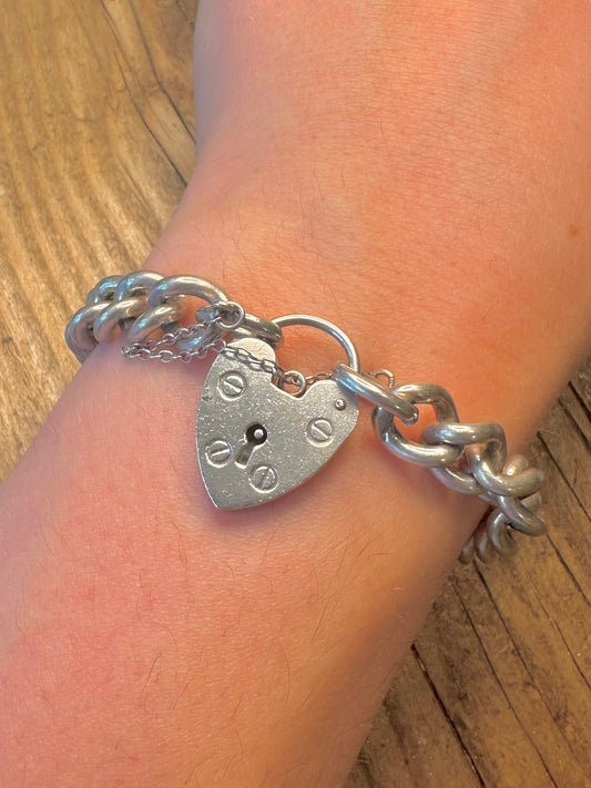 Chunky 1977 Heart Padlock Curb Chain 925 Sterling Silver 7 inch Bracelet