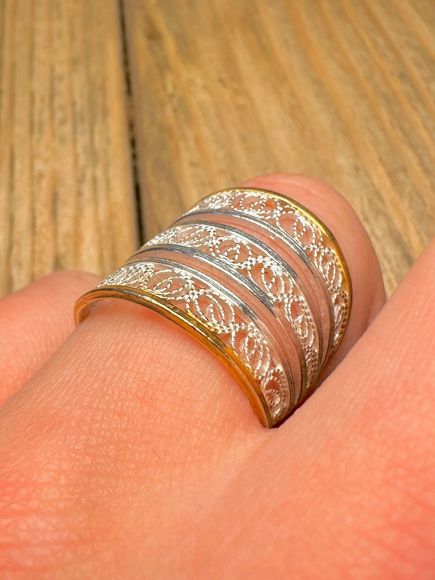 Modern Filigree Gold and 925 Sterling Silver Size O Ring