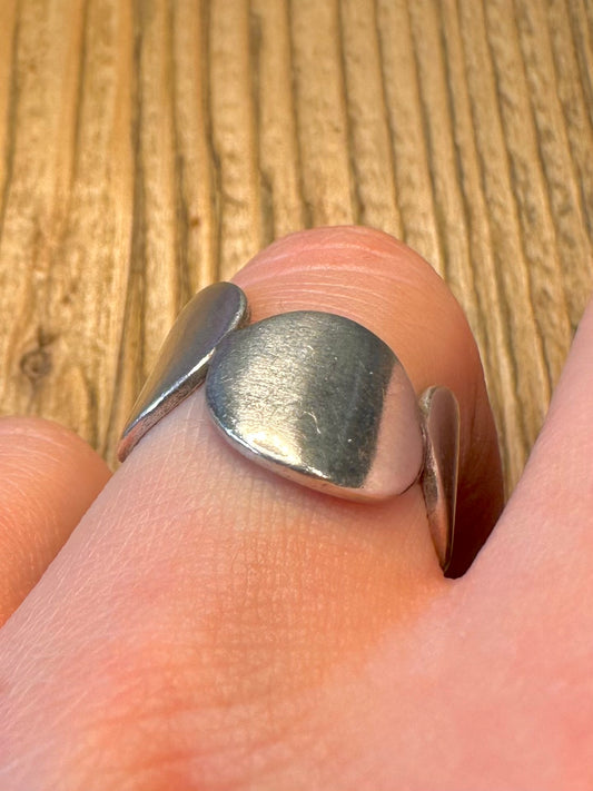 Modernist Circle Band 925 Sterling Silver Size R Ring
