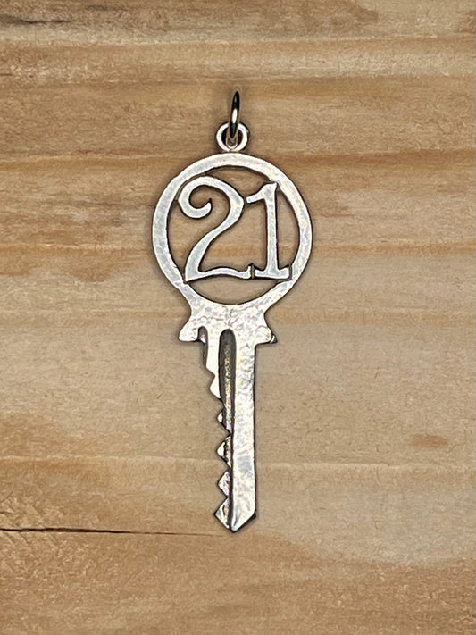 21 Key 925 Sterling Silver Pendant