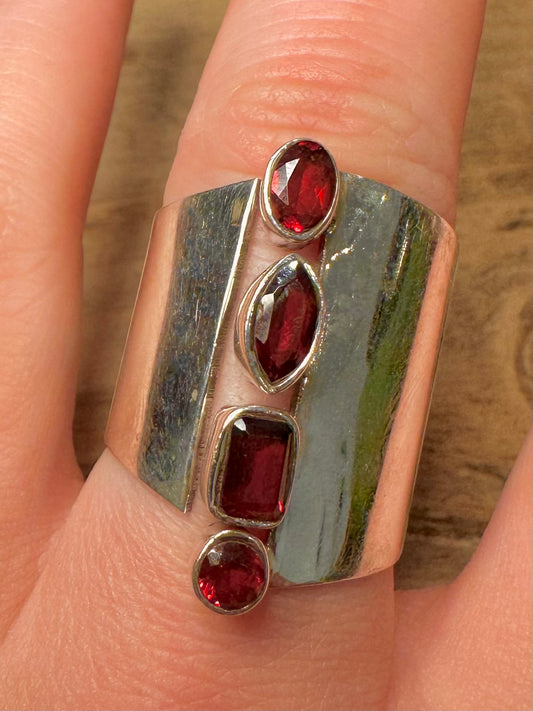 Abstract Garnet Long 925 Silver Size T Ring