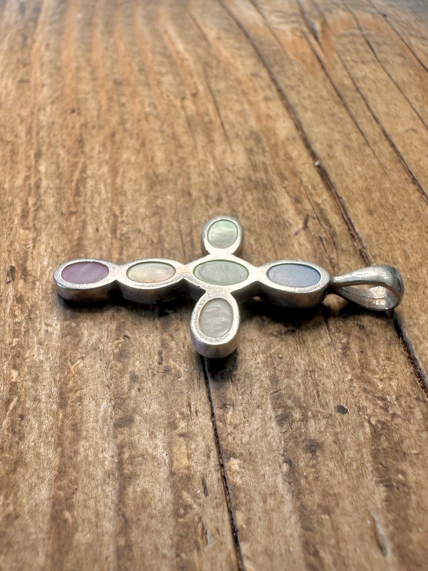 Mother of Pearl Coloured Cross 925 Sterling Silver Pendant