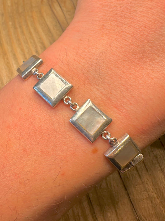 Modernist Mother of Pearl 925 Sterling Silver 7 inch Bracelet