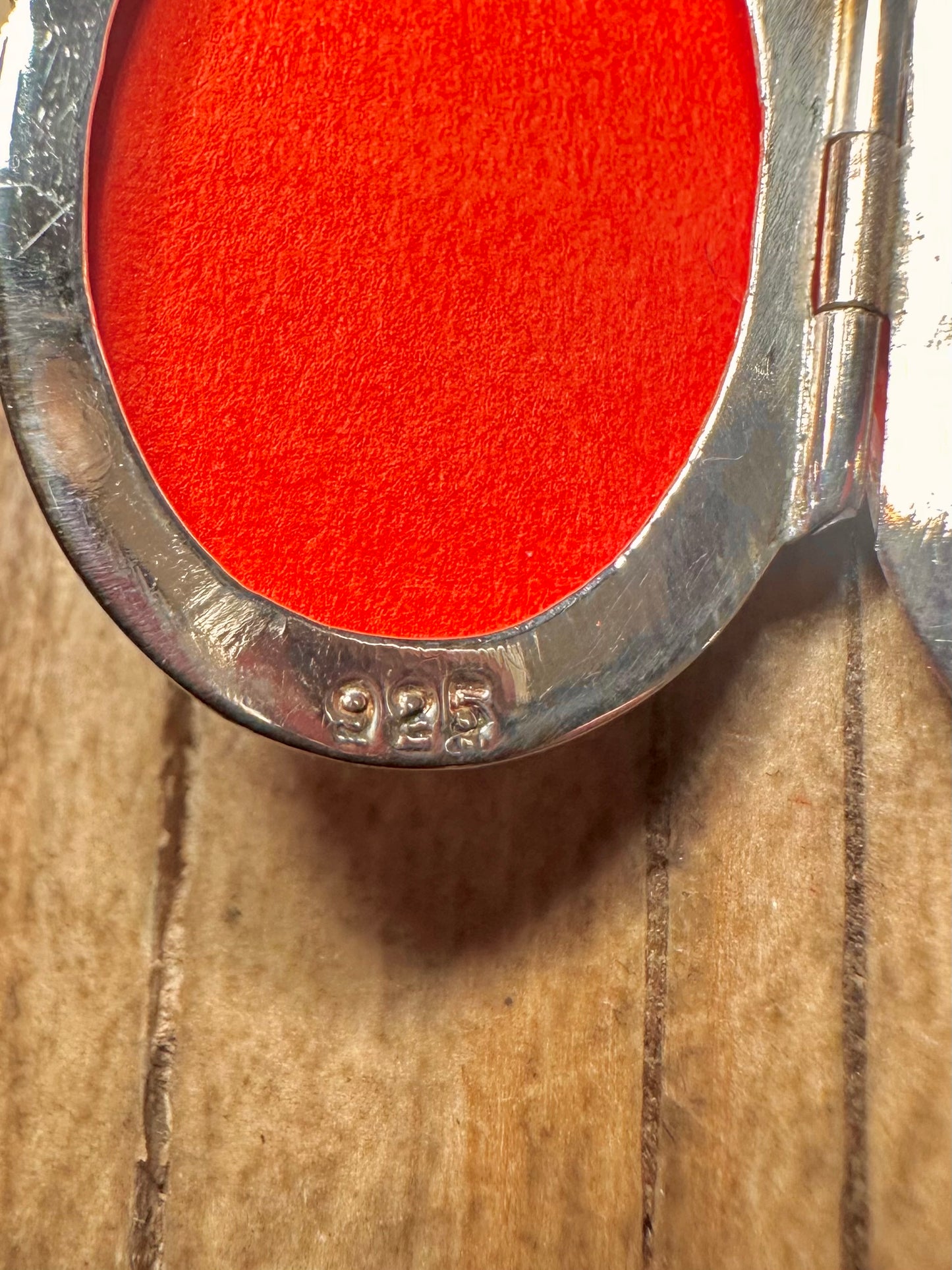 Vintage Garnet Engraved Oval Locket 925 Sterling Silver Pendant