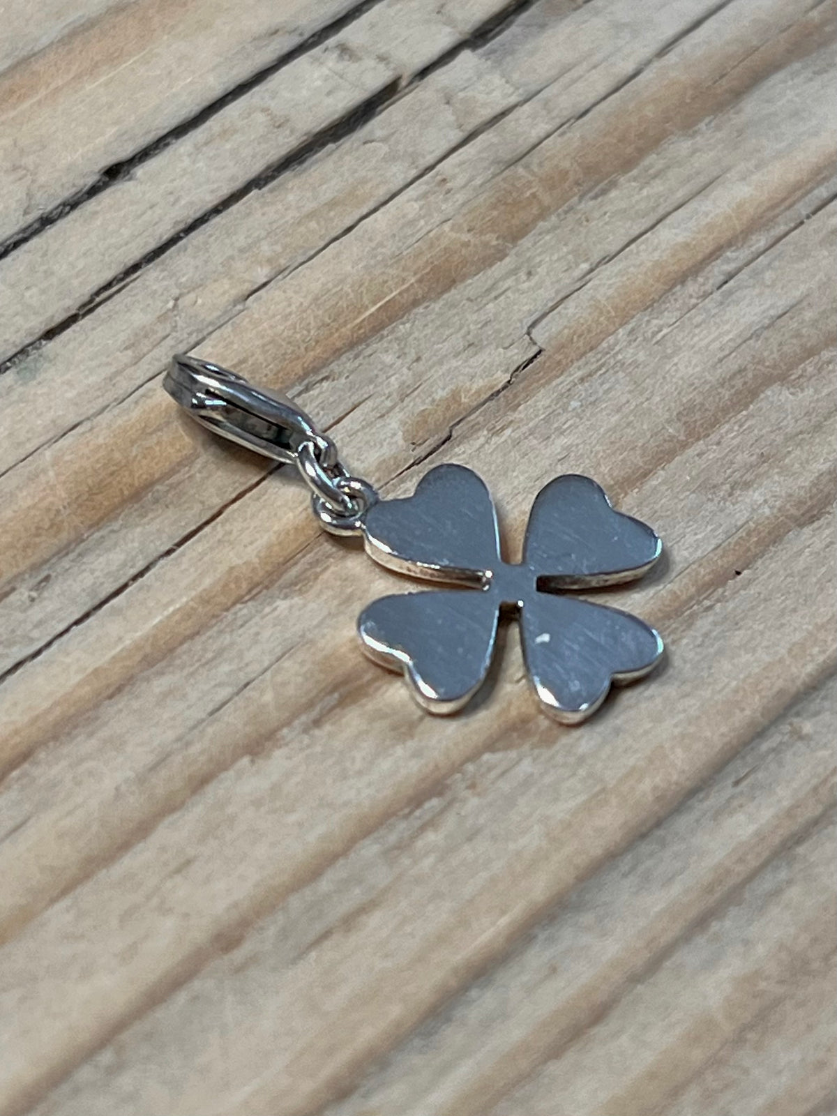 Lucky Four Leaf Clover Charm 925 Sterling Silver Pendant