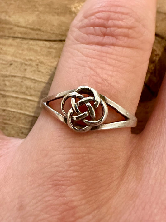 Vintage Celtic 925 Silver Size S Ring