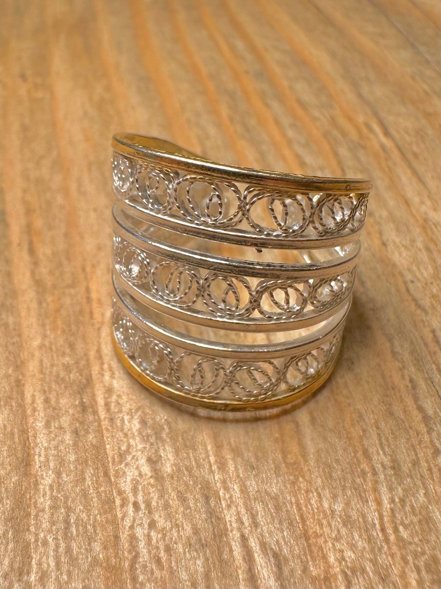 Modern Filigree Gold and 925 Sterling Silver Size O Ring