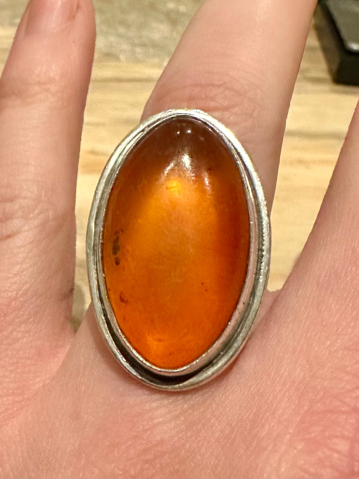 Vintage Large Oval Amber 926 Silver Size O Ring