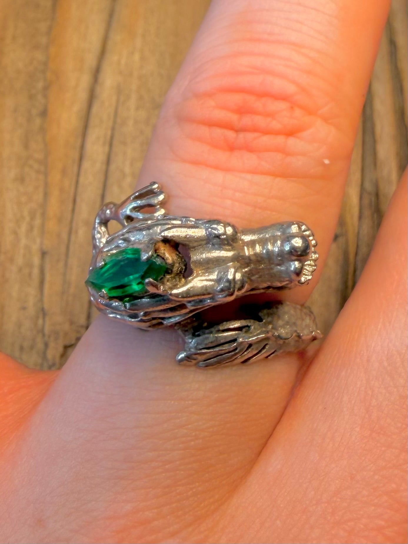 Dragon Green Stone Detailed 925 Sterling Silver Size Q1/2 Ring