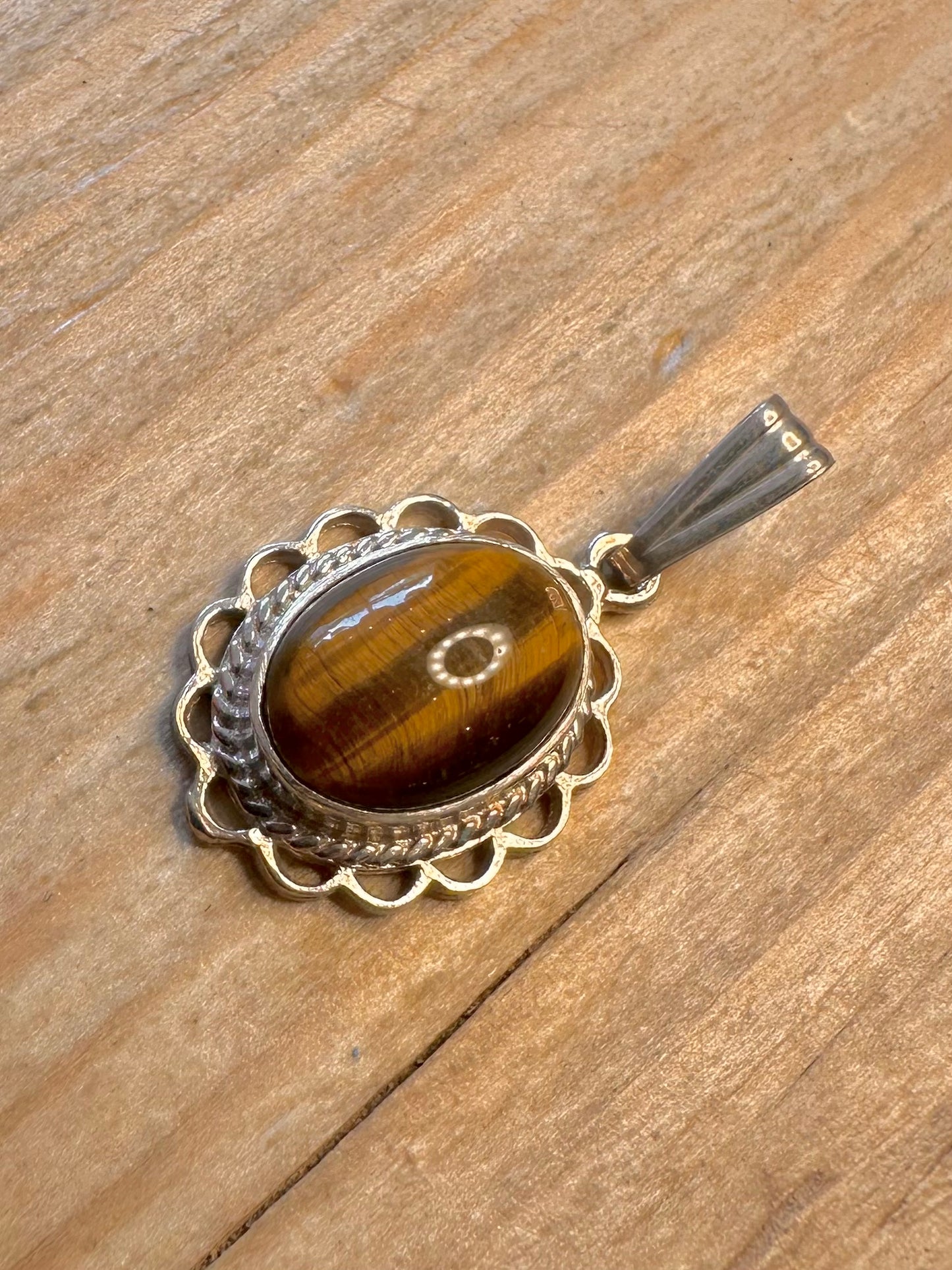 Vintage Tigers Eye Ornate 925 Sterling Silver Pendant