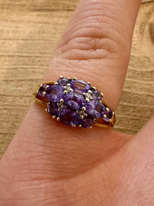 Modern 2006 Tanzanite Cluster 9ct Gold Size K1/2 Ring