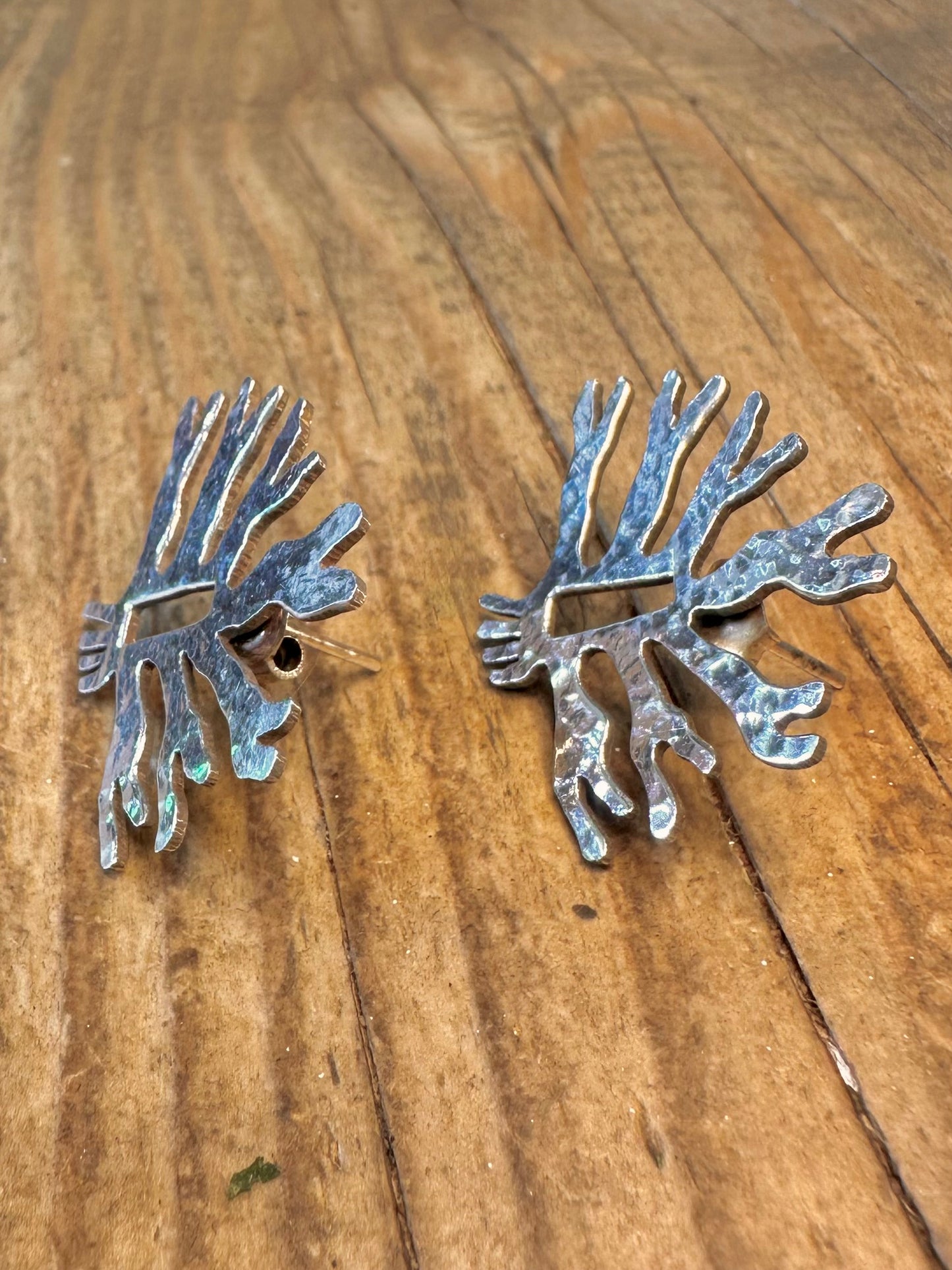 Ast-Design Gehämmerte Ohrstecker aus 925er Sterlingsilber