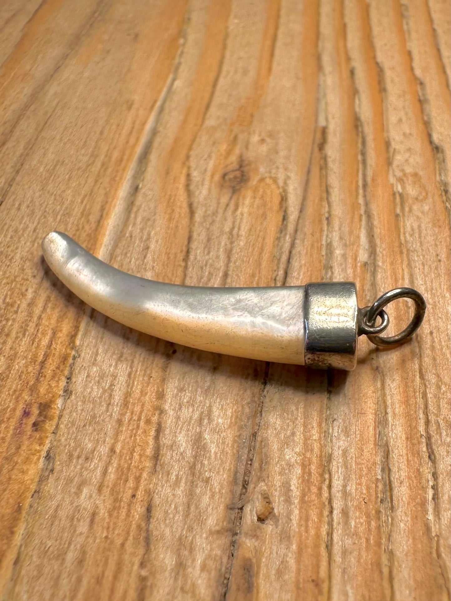 Vintage Mother of Pearl Claw 925 Sterling Silver Pendant