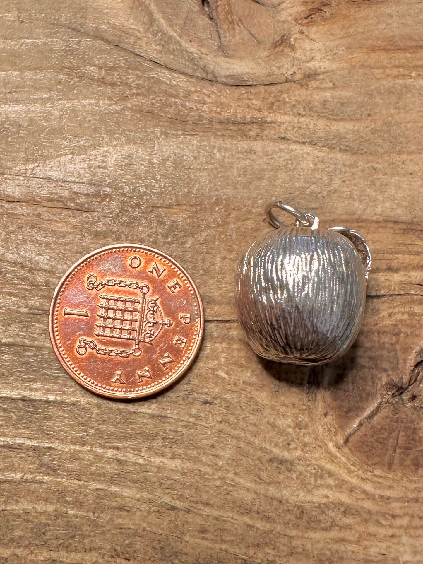 Vintage Apple Textured 925 Silver Pendant