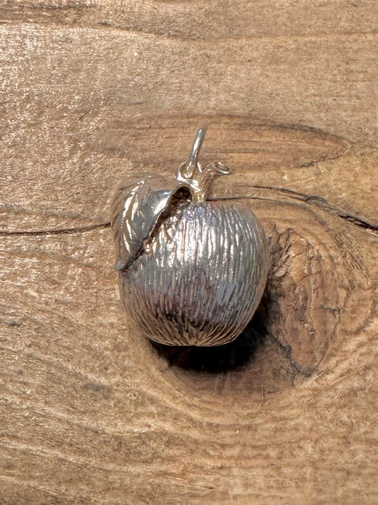 Vintage Apple Textured 925 Silver Pendant