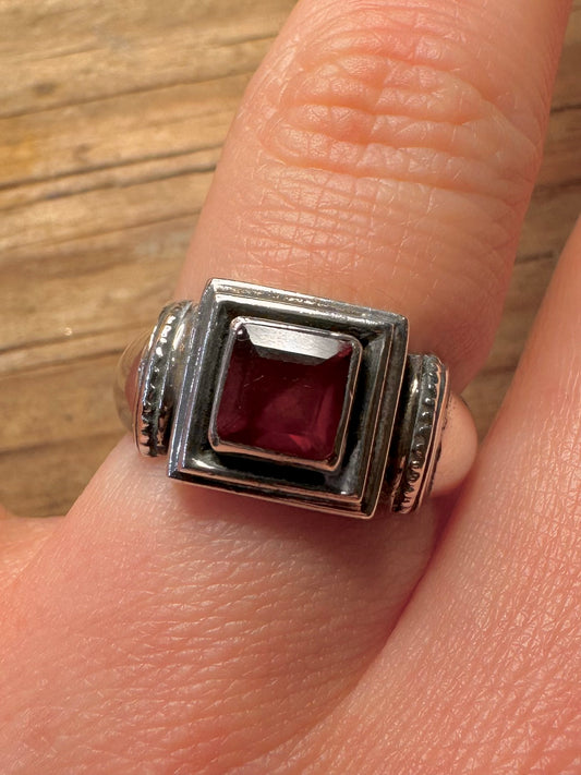 Vintage Granat Quadrat 925 Sterling Silber Ring Größe Q1/2