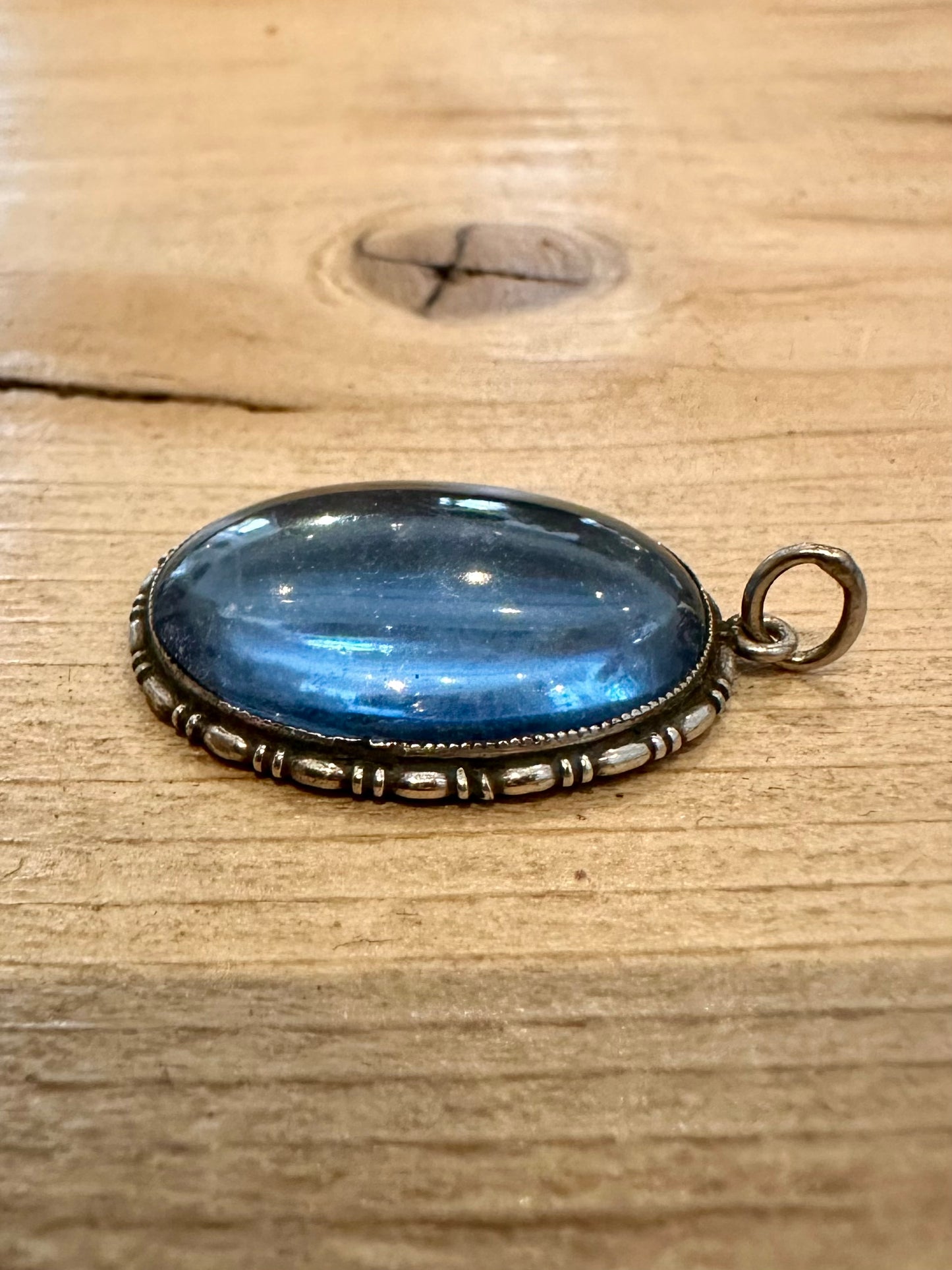 Vintage Thomas Mott Labradorite Oval 925 Silver Pendant