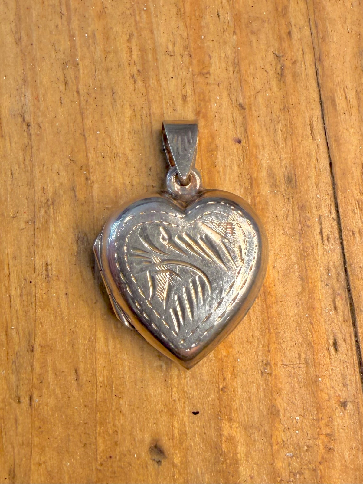 Heart Engraved Locket 925 Sterling Silver Pendant