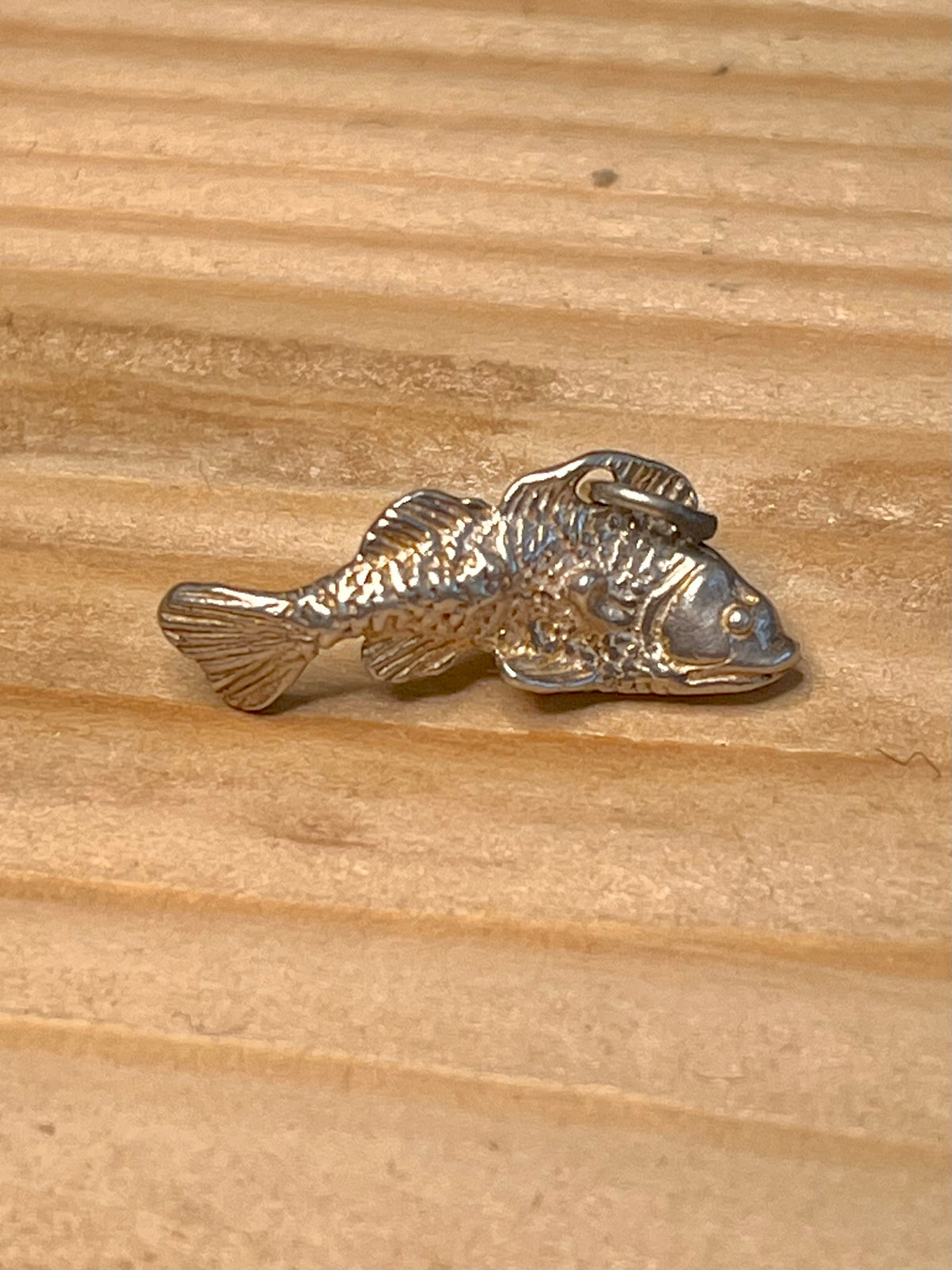Small Textured Fish 925 Sterling Silver Pendant