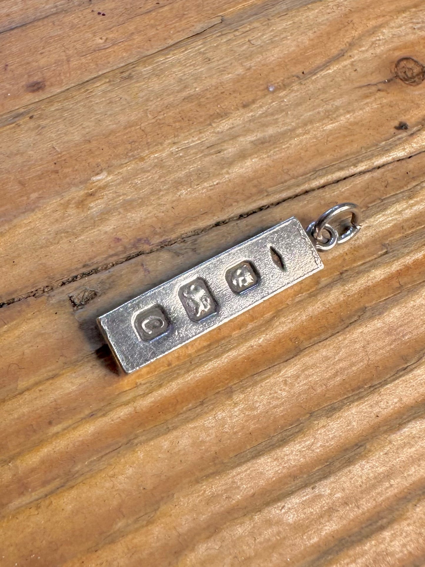 Ingot 1977 London Maker JL 925 Sterling Silver Pendant