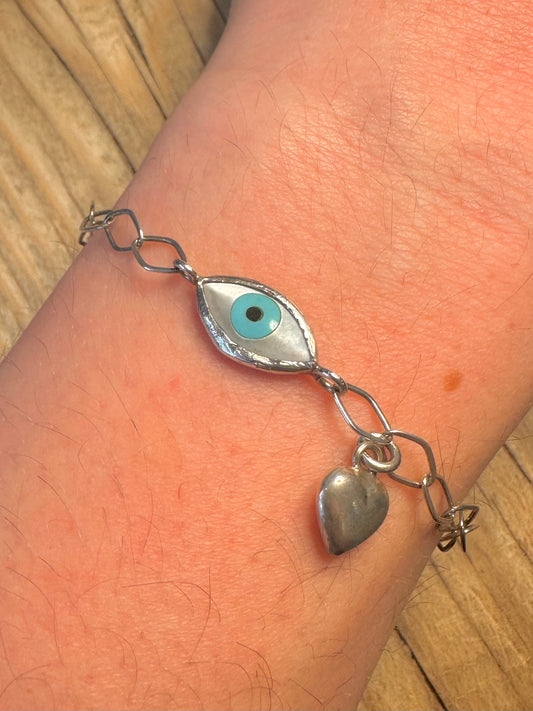 Vintage Unique Chain Evil Eye and Heart Charm 925 Sterling Silver 7.5 inch Bracelet