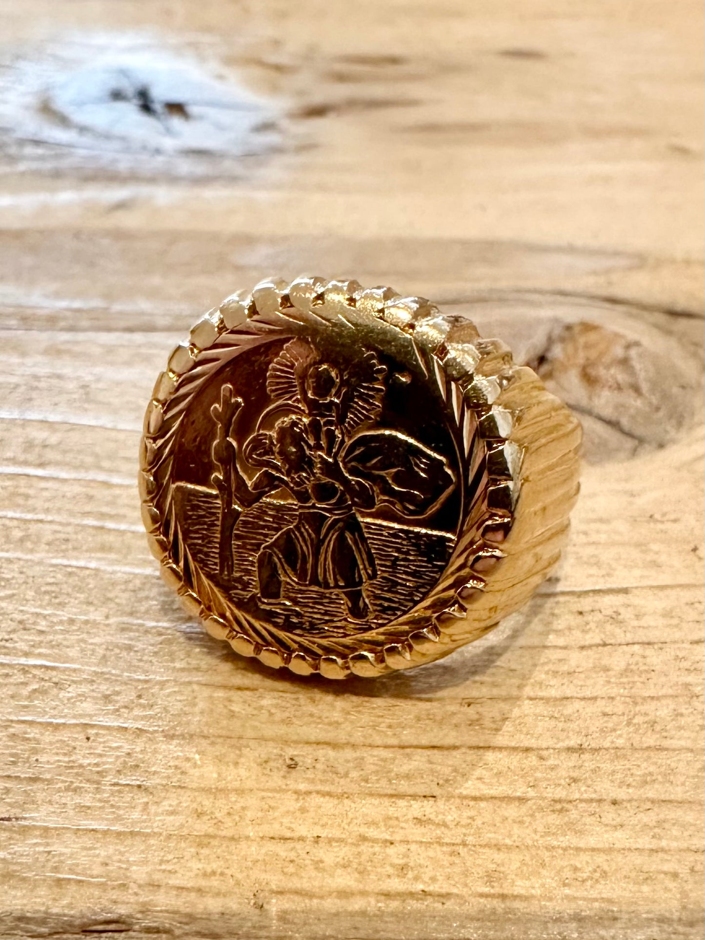 Vintage 1977 St Christopher Signet 9ct Gold Size O Ring