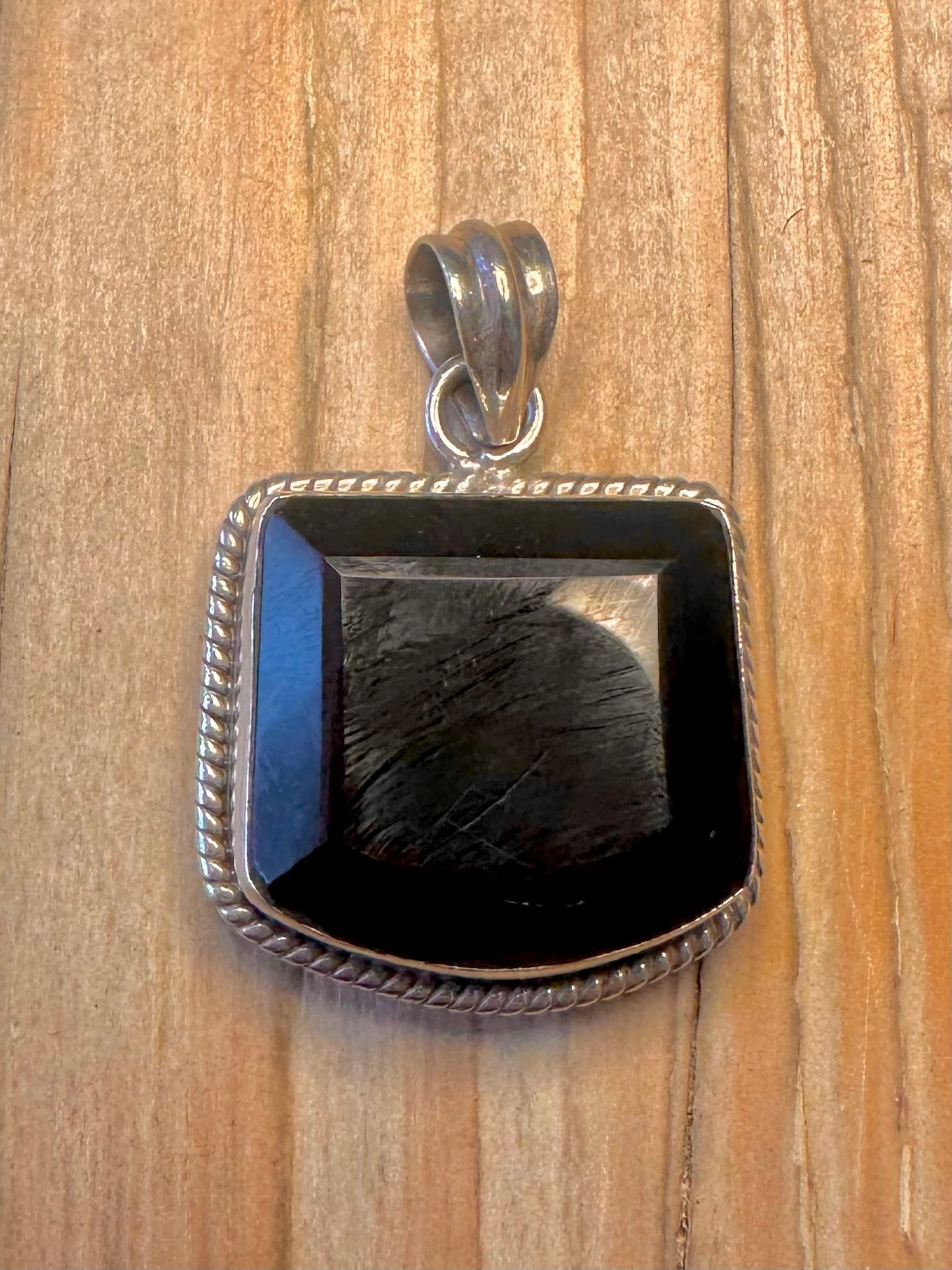 Vintage Dark Purple 925 Sterling Silver Pendant