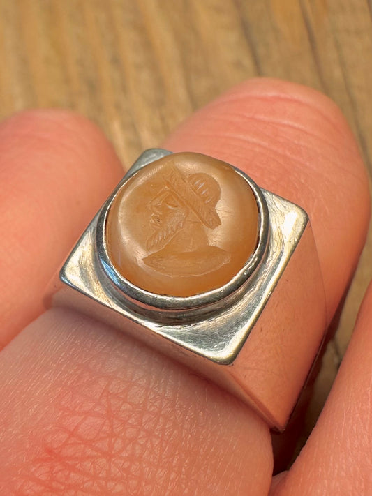 Vintage Intaglio Light Stone Carved Head 925 Sterling Silver Size T Ring