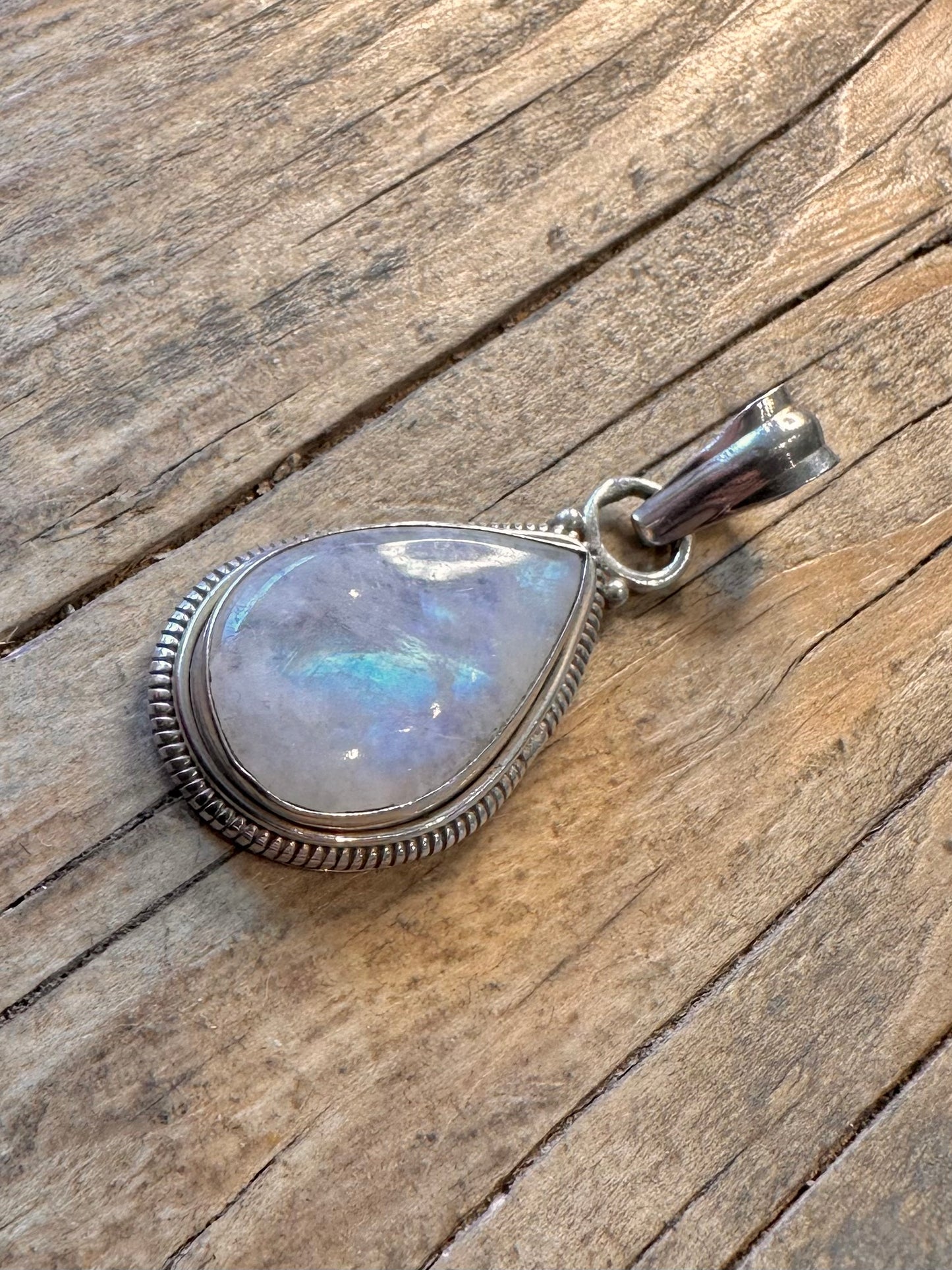 Moonstone Teardrop Rope Style Border 925 Sterling Silver Pendant