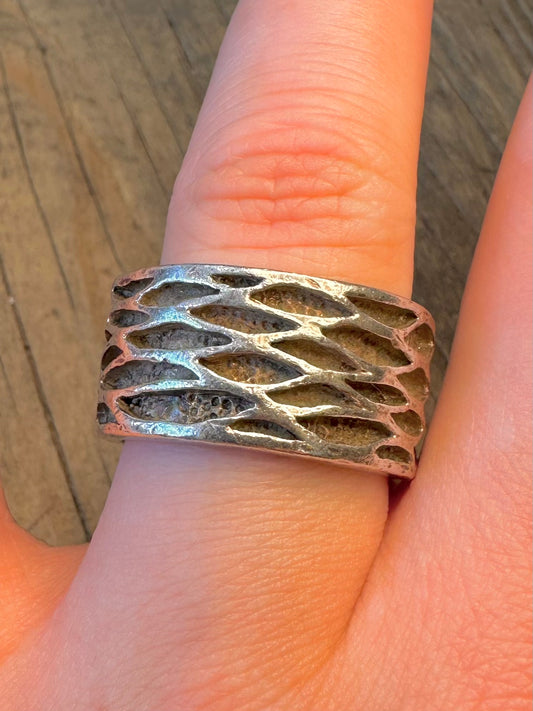 Abstract Chunky Hammered 925 Sterling Silver Size T Ring