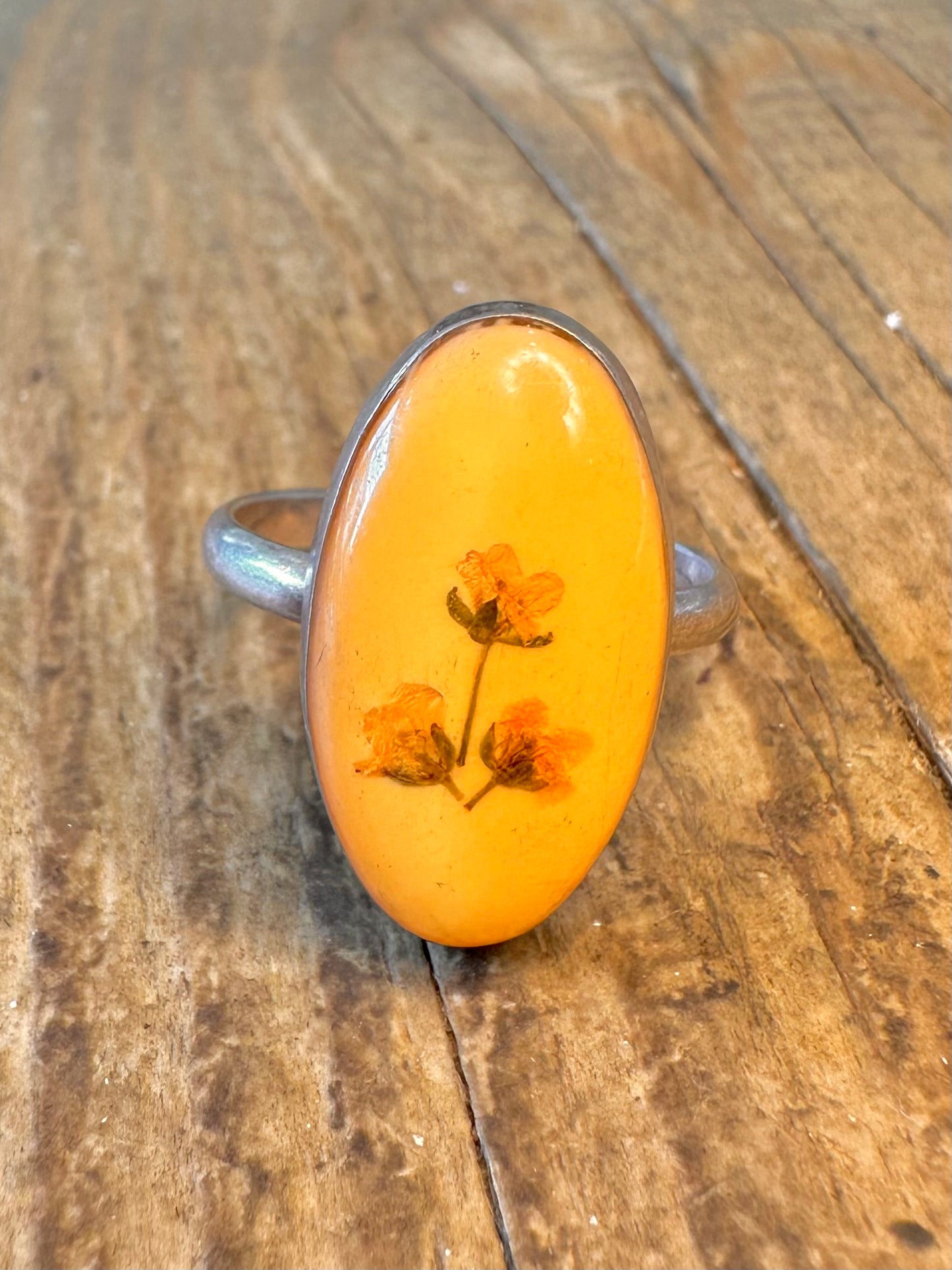Yellow Oval Flower Painted Silver Size Q1/2 Ring
