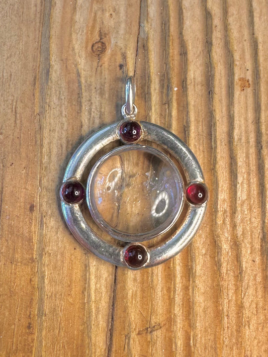 Clear Quarts and Garnet Circle 925 Sterling Silver Pendant