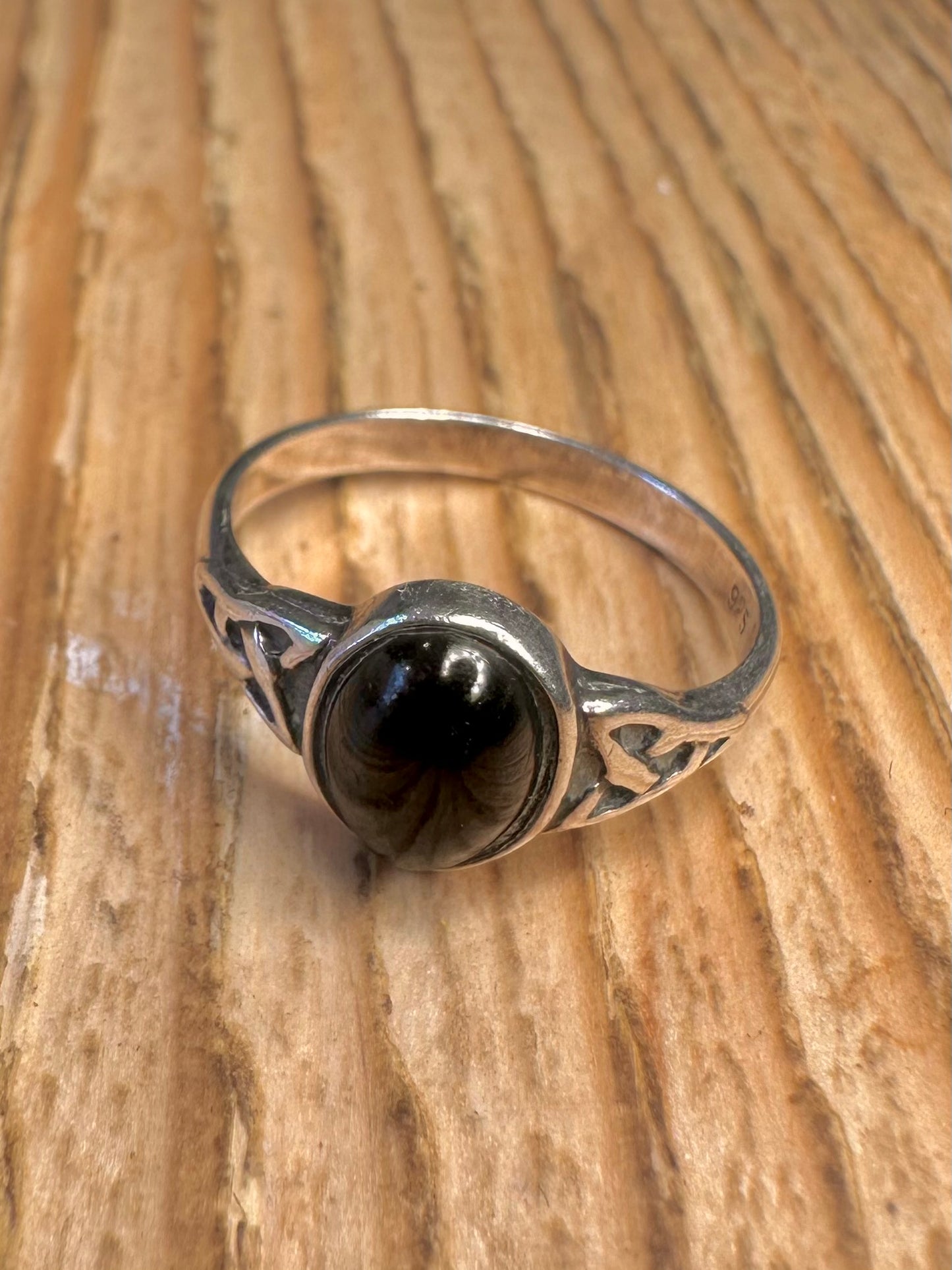 Vintage Black Stone Celtic 925 Sterling Silver Size L Ring