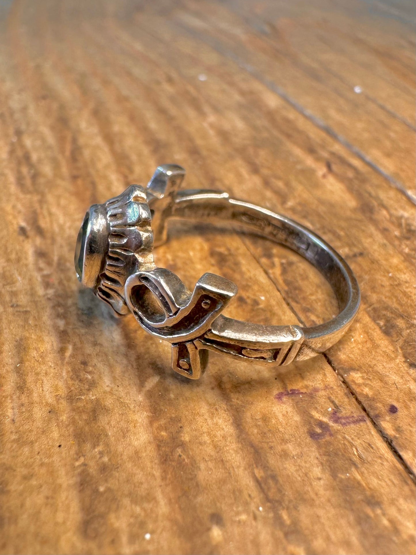 Green Stone Ankh Style 925 Sterling Silver Size P Ring
