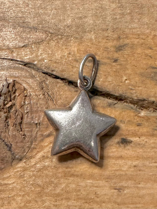 Vintage Puff Star 925 Silver Pendant