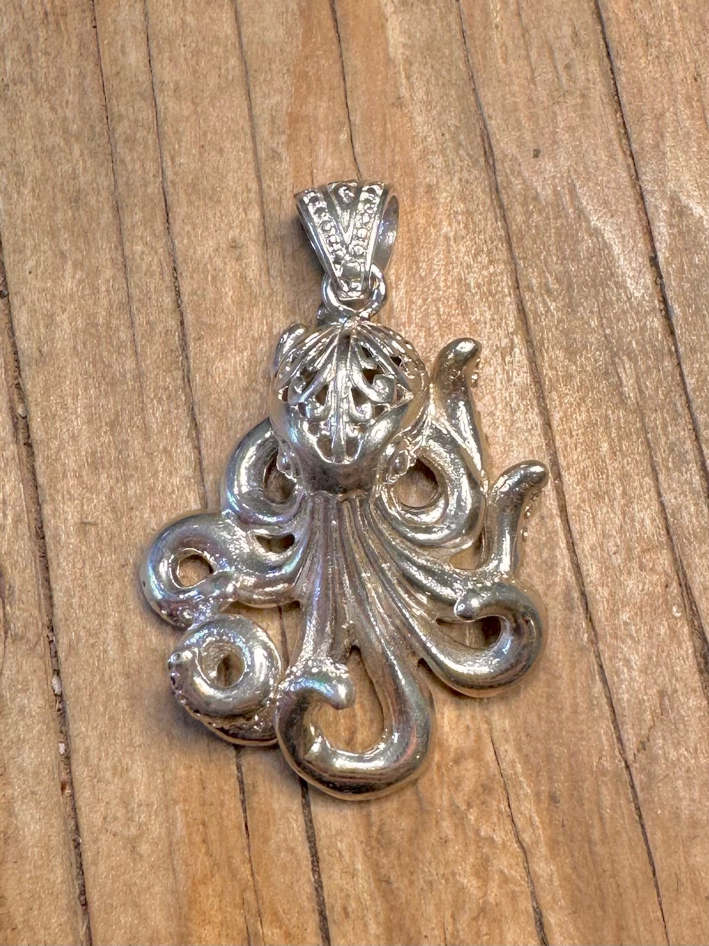 Modern Octopus 925 Sterling Silver Pendant