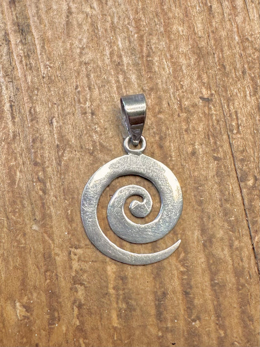 Swirl 925 Sterling Silver Pendant