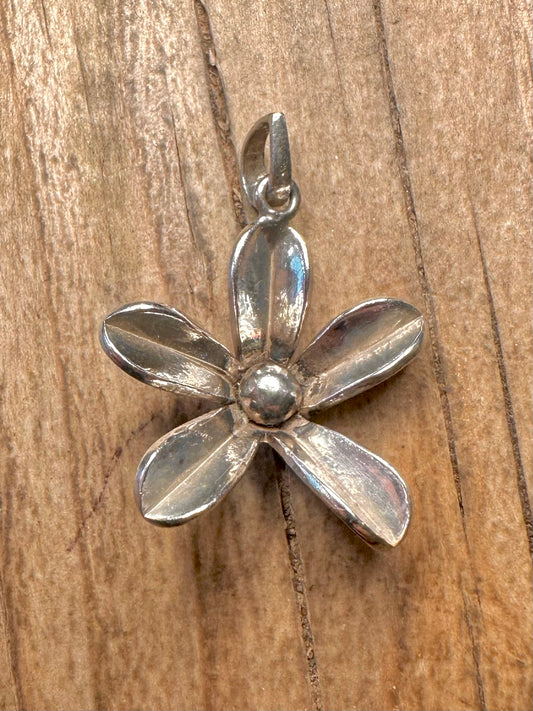 Vintage Flower 925 Sterling Silver Pendant