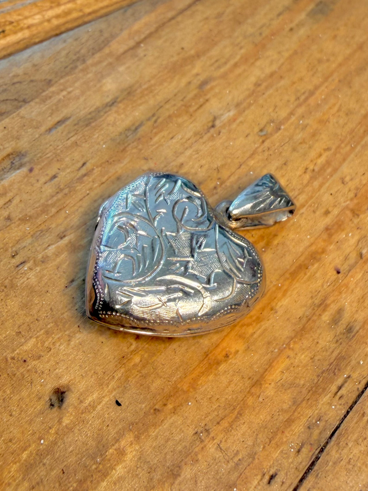 Heart Engraved Floral Locket 925 Sterling Silver Pendant