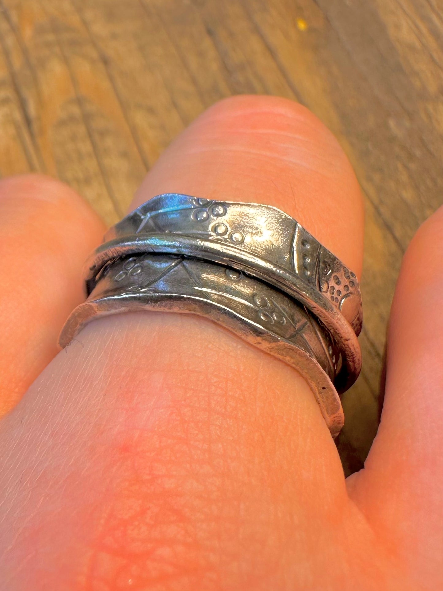 Wavy Band Decorative Spinner 925 Sterling Silver Size U1/2 Ring