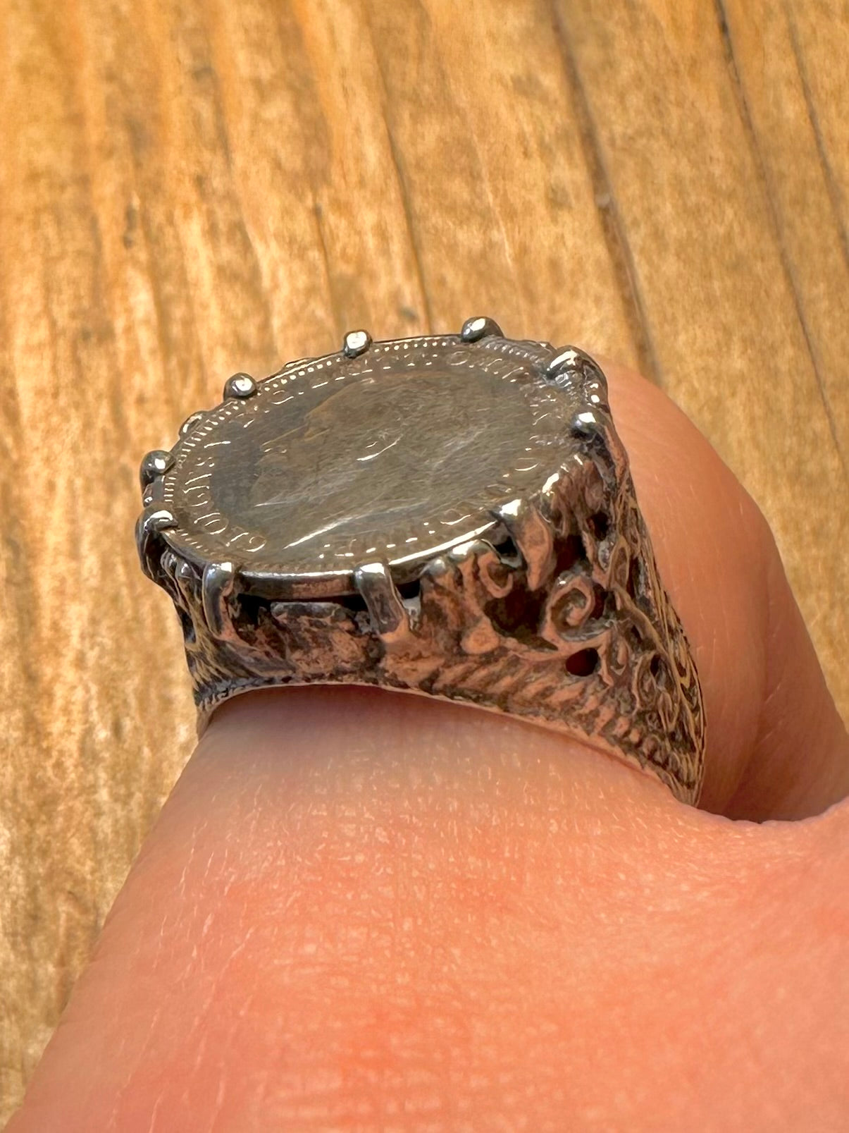 Vintage 1931 Threepence Coin Ornate 925 Sterling Silver Size M1/2 Ring
