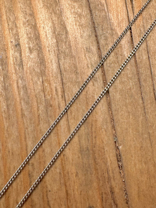 Vintage Fine Curb Chain Italy 925 Sterling Silver 16.2 inch Necklace