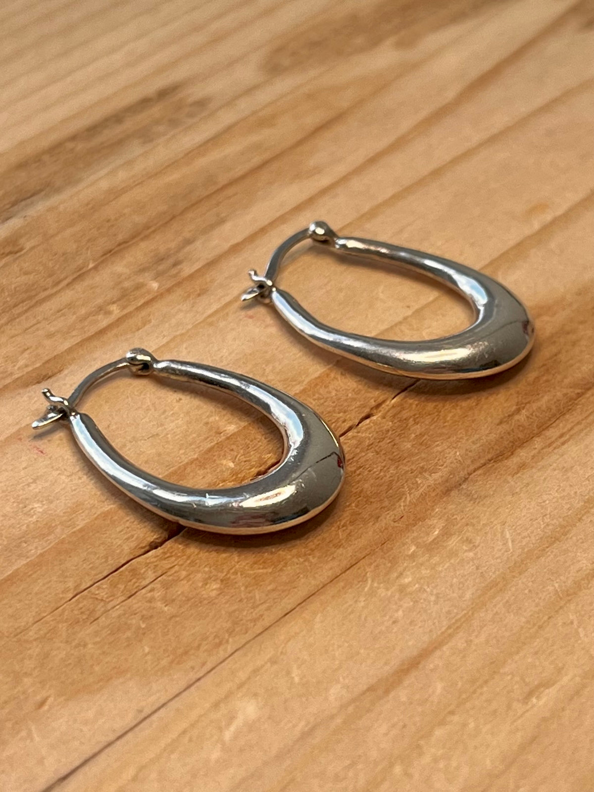 Oval Shaped Hoops 925 Sterling Silver Earrings