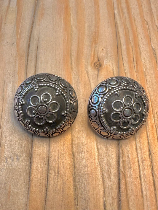 Vintage Dome Suarti Ornate 925 Sterling Silver Stud Earrings