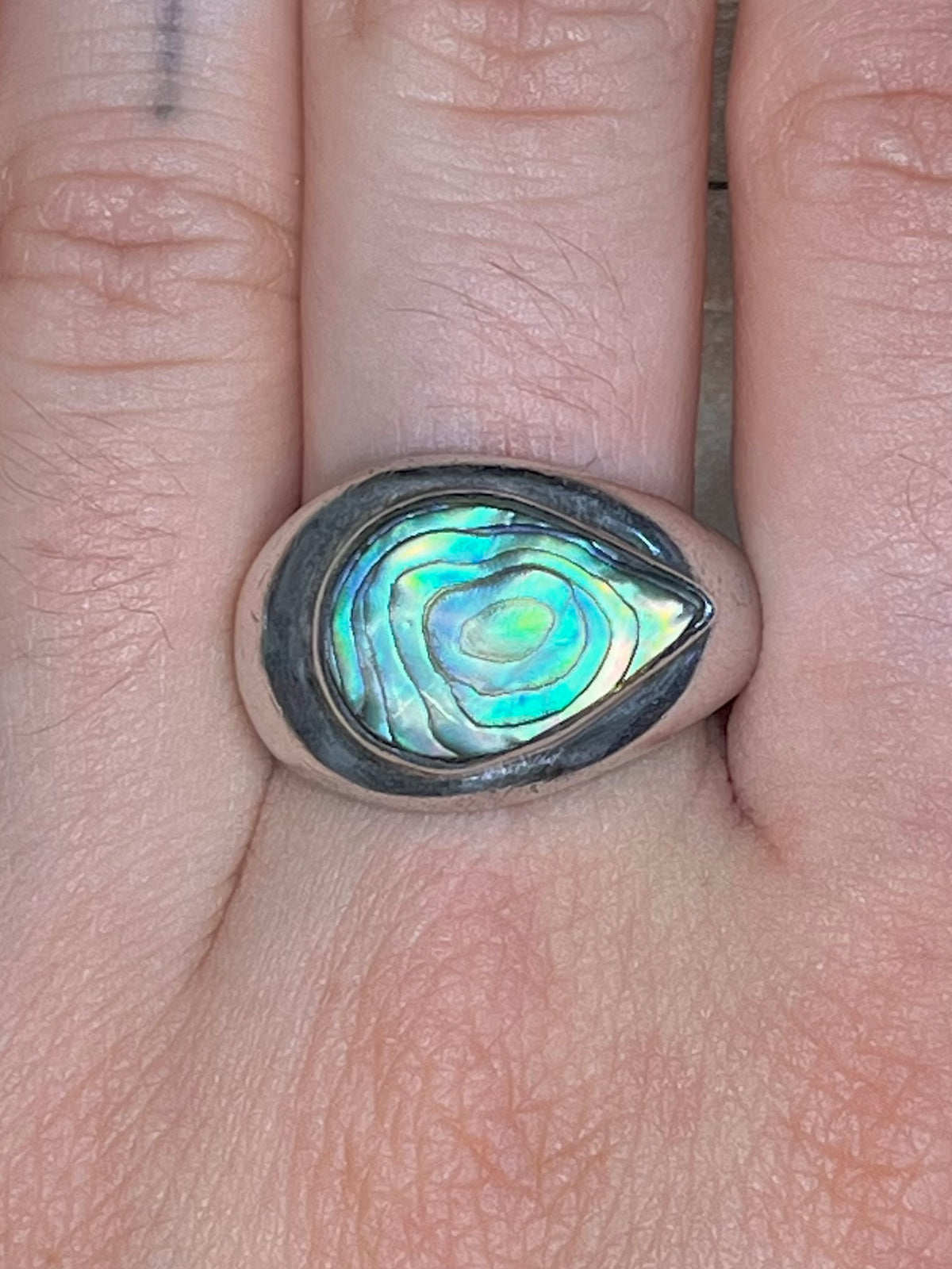 Modernist Abalone Tear Drop 925 Sterling Silver Size Q Ring