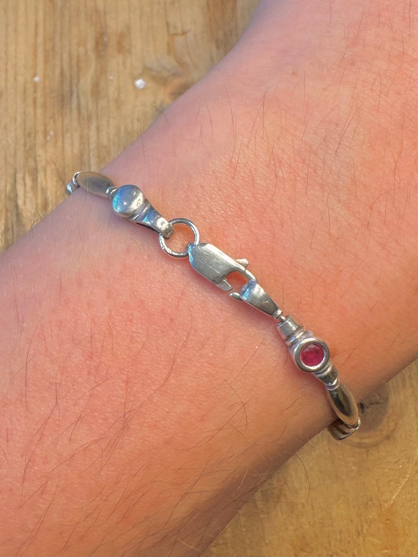 Red Stone Bar Link 925 Sterling Silver 7.8 inch Bracelet