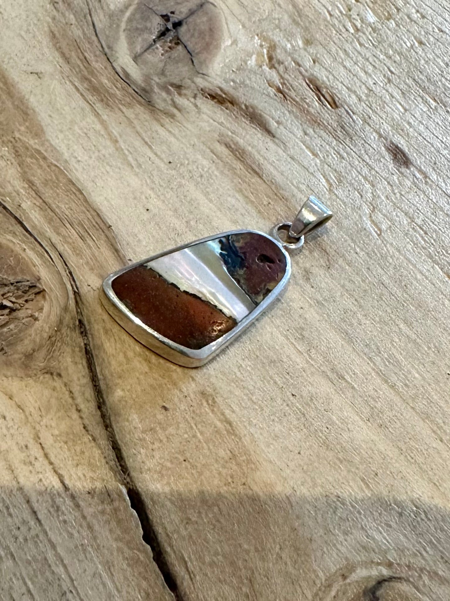 Vintage Natural Mother of Pearl 925 Silver Pendant